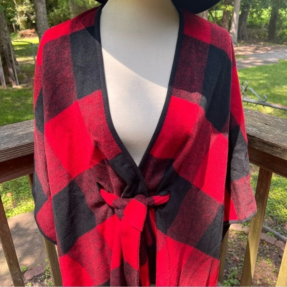 Red Buffalo plaid Crown and Ivy poncho wrap